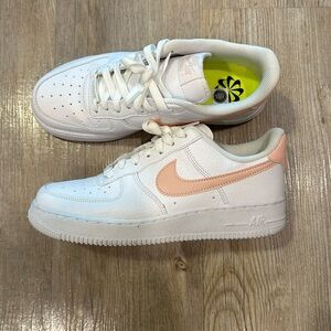 Nike Air Force 1